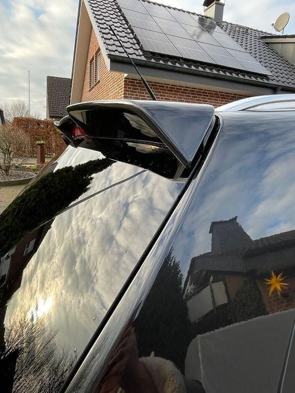 Gebraucht Suzuki Vitara Comfort+ 140 PS (102 kW) 2019 Schwarz SUV