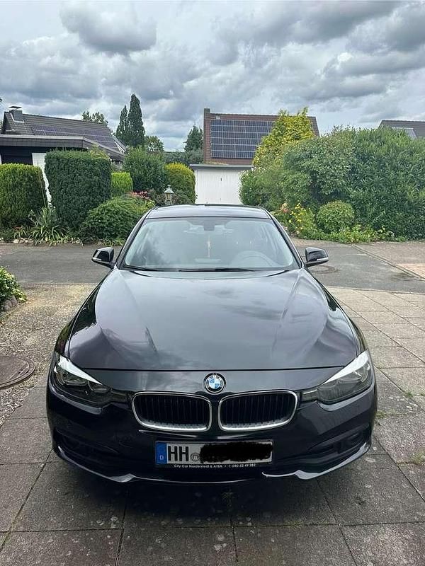 Schwarz Gebraucht 2017 BMW 316 Advantage Limousine | 14.000 € (Fairer Preis) - Bild 1/4