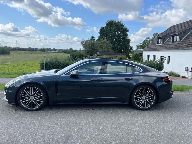 Gebraucht Porsche Panamera 4S 441 PS (324 kW) 2016 Grau Limousine