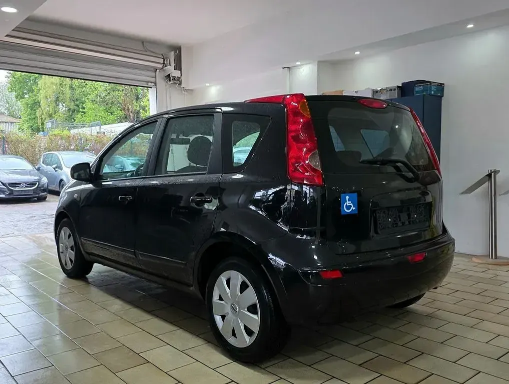 Usata Nissan Note Acenta 110 CV (80 kW) 2008 Nero Utilitaria