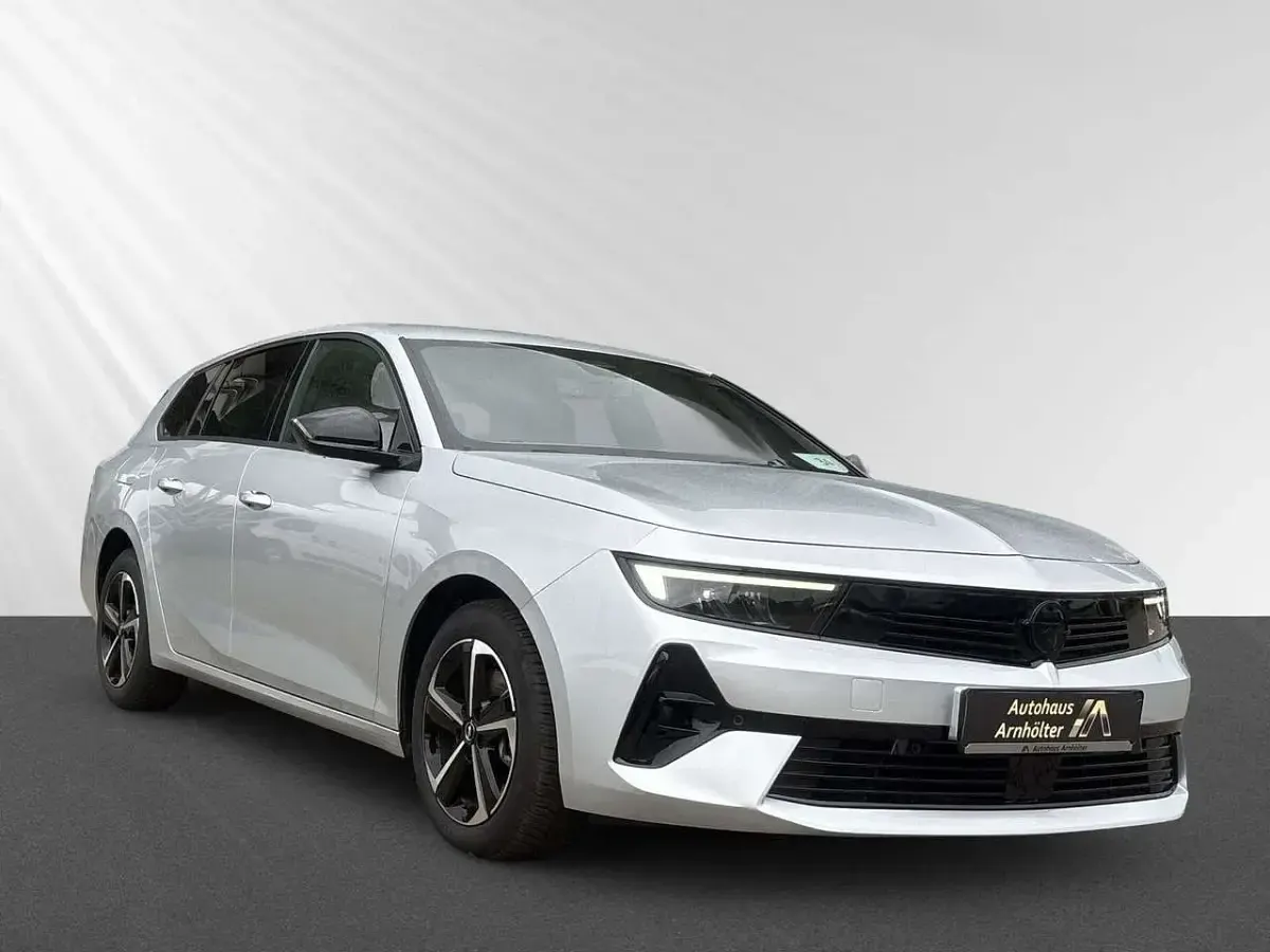 Gebraucht Opel Astra 131 PS (96 kW) 2025 Grau Kleinwagen