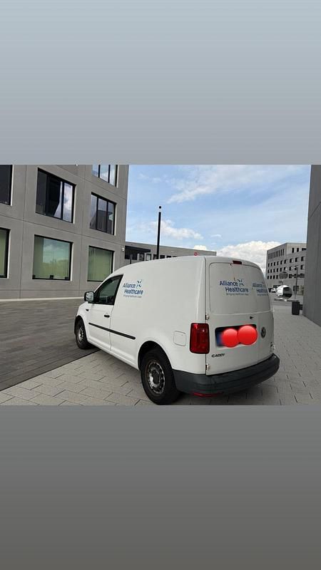 Gebraucht VW Caddy 102 PS (75 kW) 2017 Weiß Van / Kleinbus