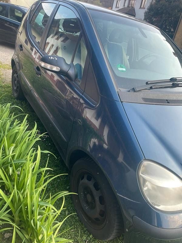 Gebraucht Mercedes A140 82 PS (60 kW) 2003 Blau Kleinwagen