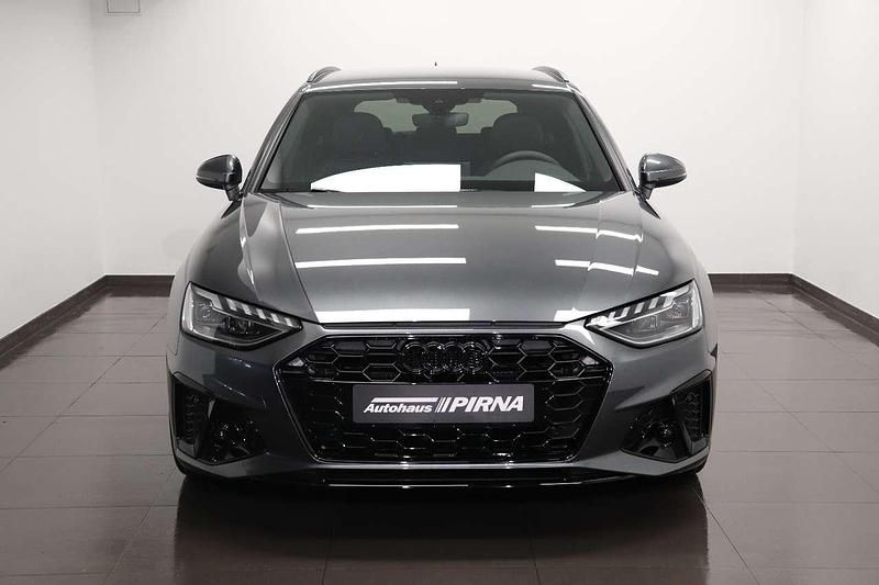 Gebraucht Audi A4 S-Line 163 PS (119 kW) 2023 Daytonagrau perleffekt Kombi