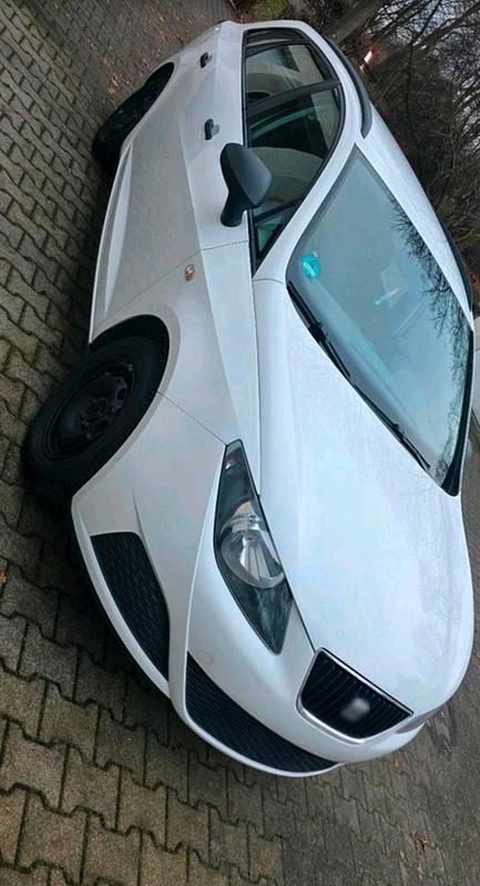 Gebraucht Seat Ibiza ST 70 PS (51 kW) 2011 Weiß Kombi