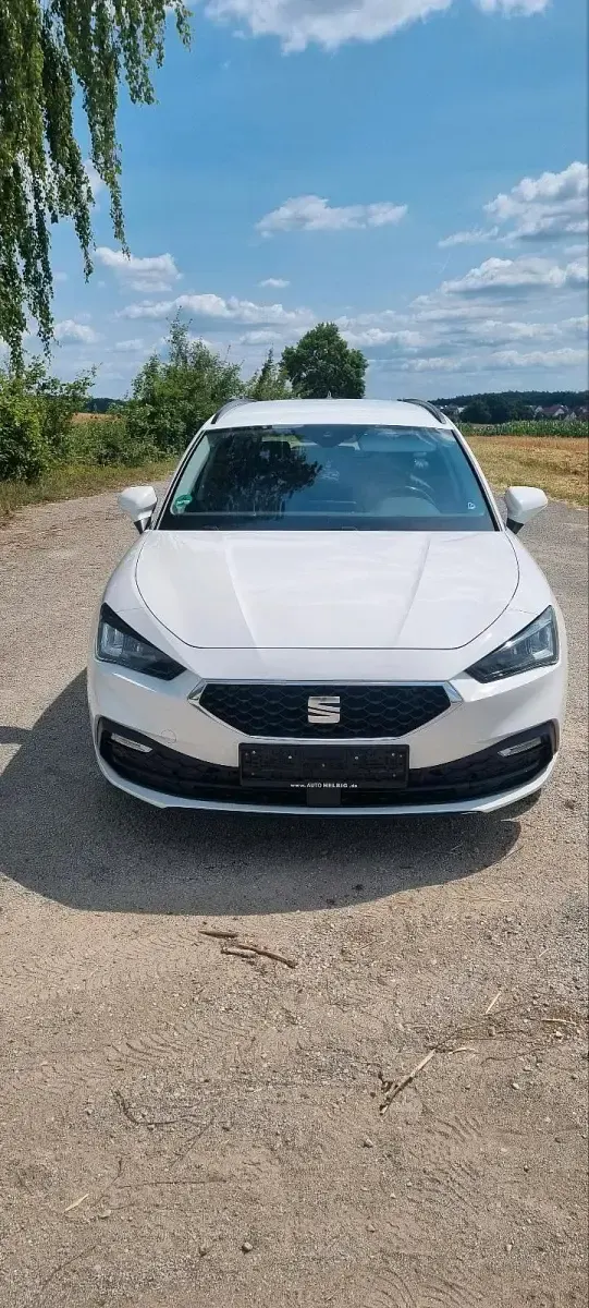 Gebraucht Seat Leon 150 PS (110 kW) 2021 Weiß Kombi