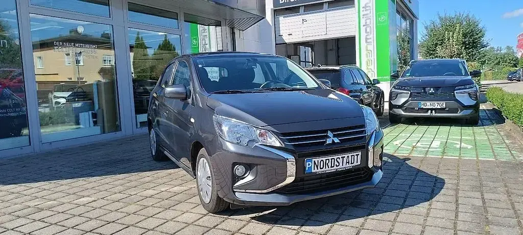 Gebraucht Mitsubishi Space Star Select 71 PS (52 kW) 2024 Grau Kleinwagen