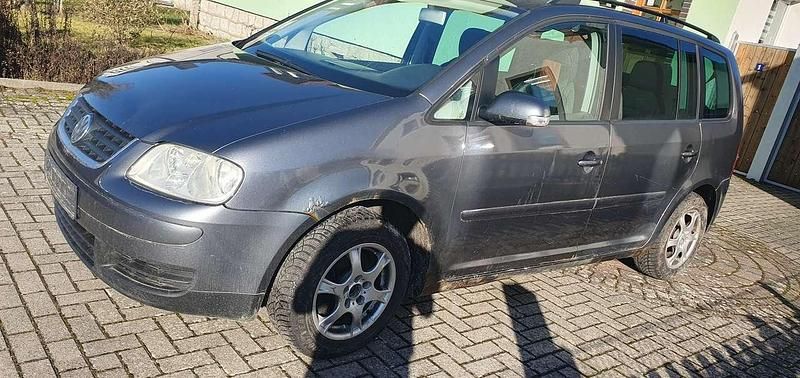 Gebraucht VW Touran Trendline 105 PS (77 kW) 2006 Grau Van / Kleinbus