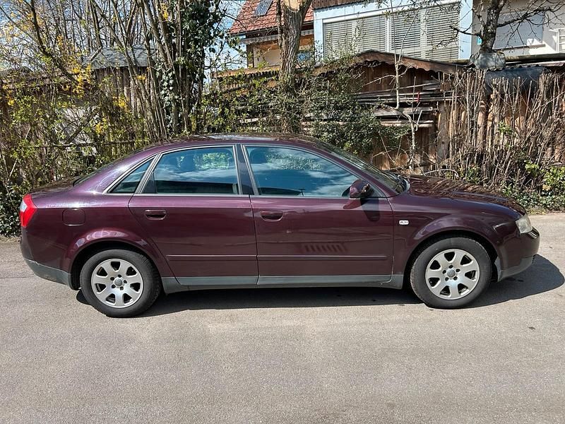 Occasion Audi A4 130 ch (95 kW) 2001 Rouge Berline