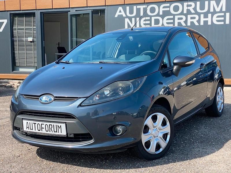 Grau Gebraucht 2009 Ford Fiesta Trend Kleinwagen | 2.999 € (Fairer Preis) - Bild 1/4