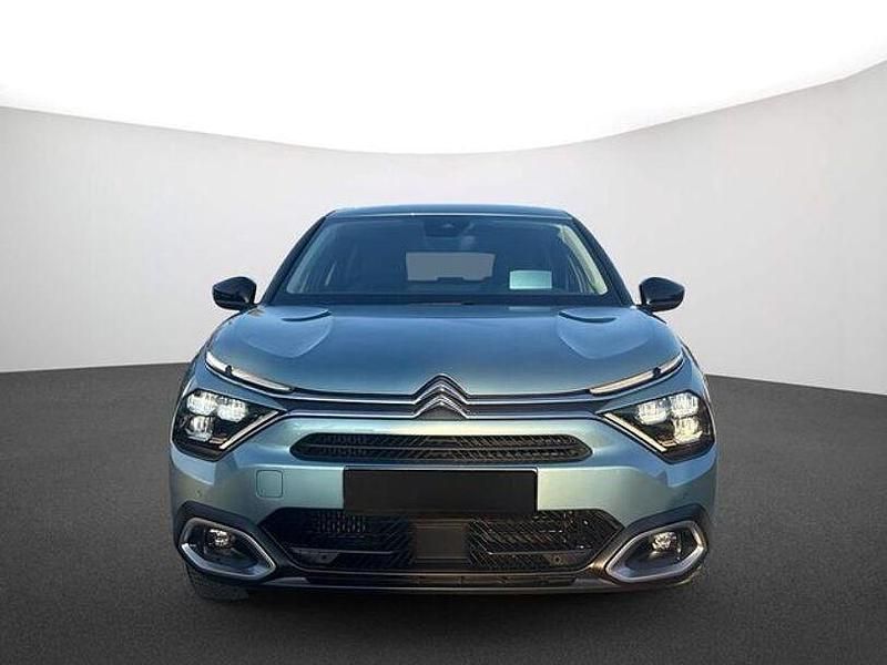 Gebraucht Citroën C4 Shine 131 PS (96 kW) 2023 Lackierung olbia blau/typ aussenverkleidung metalliclackierung SUV