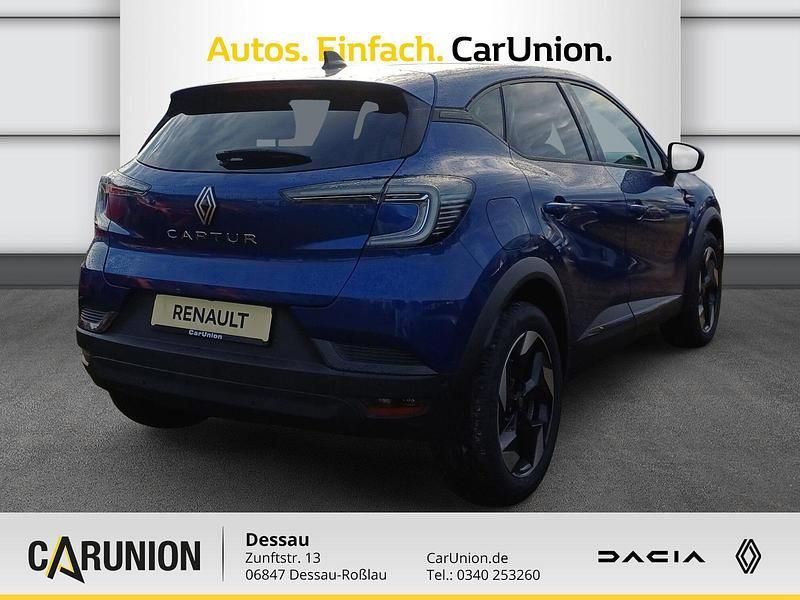 Neu Renault Captur 91 PS (66 kW) 2025 Ironblau metallic SUV