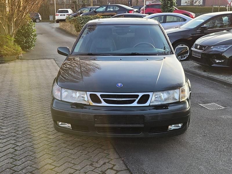 Używany Saab 9-5 Griffin 200 KM (147 kW) 1998 Zielony Sedan/Limuzyna