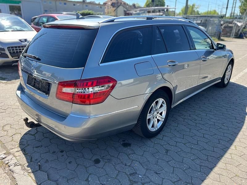 Usata Mercedes E220 170 CV (125 kW) 2010 Argento Station wagon