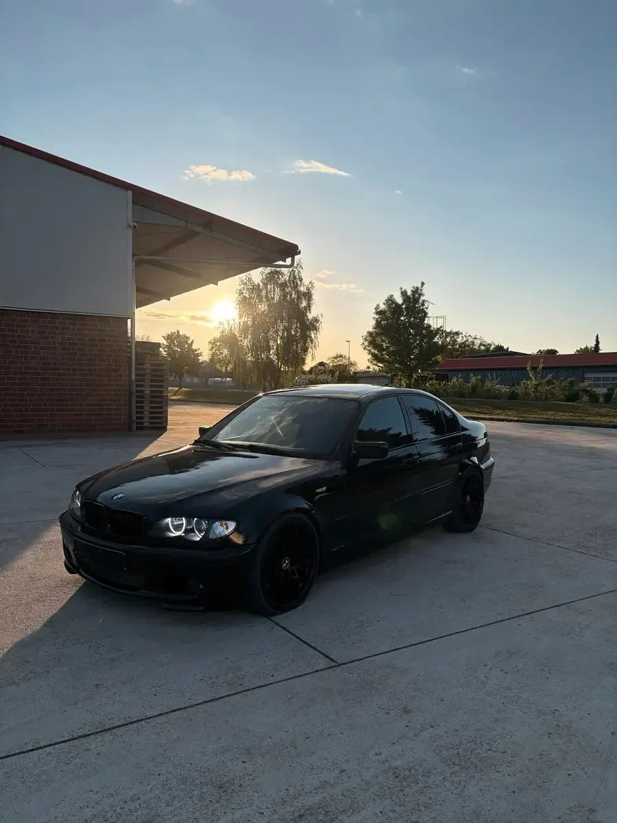Gebraucht BMW 330 231 PS (169 kW) 2003 Schwarz Limousine