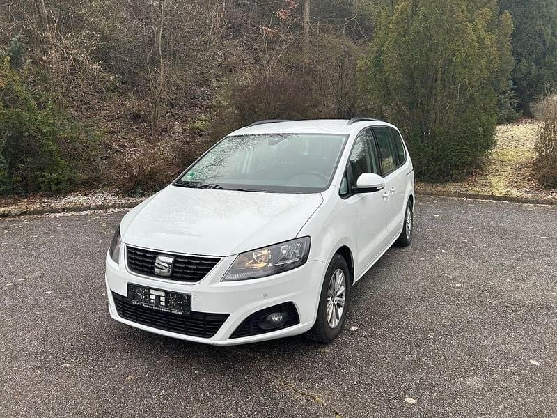 Weiß Gebraucht 2019 Seat Alhambra Style Van / Kleinbus | 22.300 € (Guter Preis) - Bild 1/4