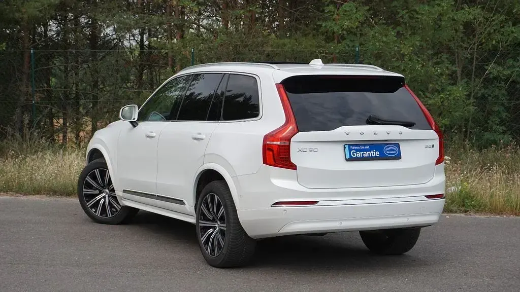 Gebraucht Volvo XC90 Plus 235 PS (172 kW) 2024 Weiß SUV