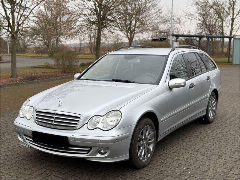 Silber Gebraucht 2007 Mercedes C180 Kombi | 3.290 € (Guter Preis) - Bild 1/4