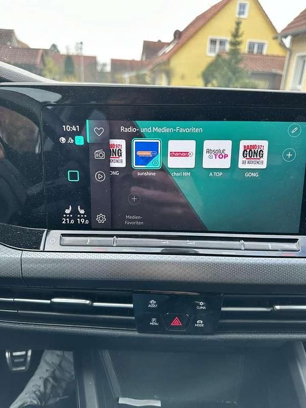 Gebraucht VW Golf VII Active 150 PS (110 kW) 2021 Kleinwagen