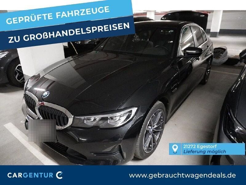 Black sapphire Gebraucht 2022 BMW 320e Advantage Limousine | 24.090 € (Guter Preis) - Bild 1/2