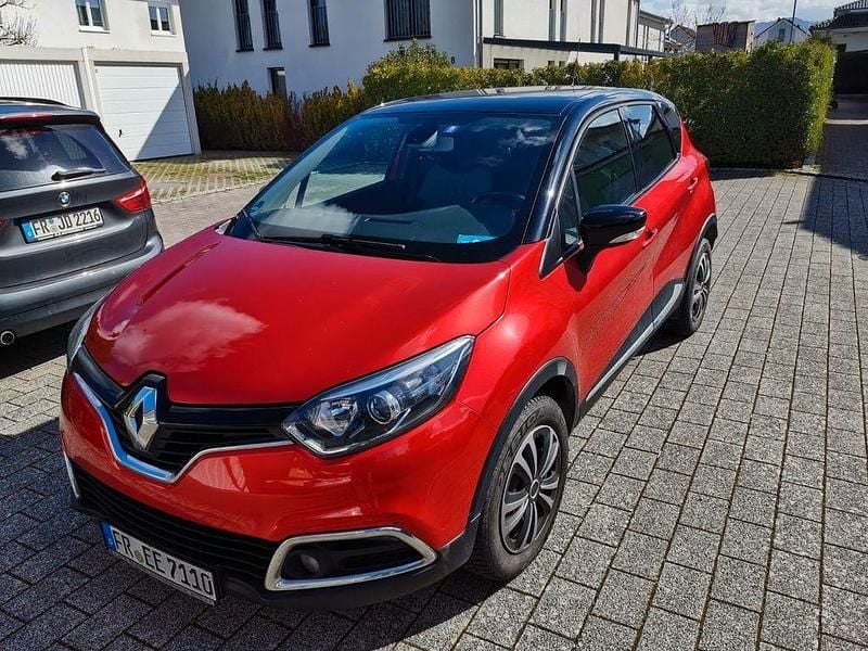 Gebraucht Renault Captur Intens 90 PS (66 kW) 2017 Rot SUV