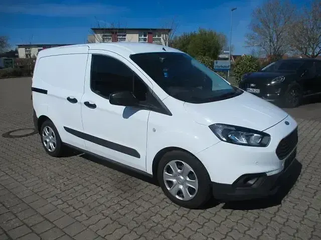 Używany Ford Transit Trend 101 KM (74 kW) 2023 Biały Van