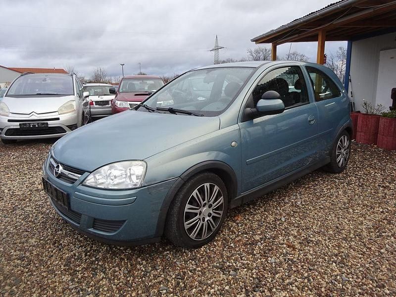 Grau Gebraucht 2005 Opel Corsa Limousine | 1.300 € (Guter Preis) - Bild 1/4