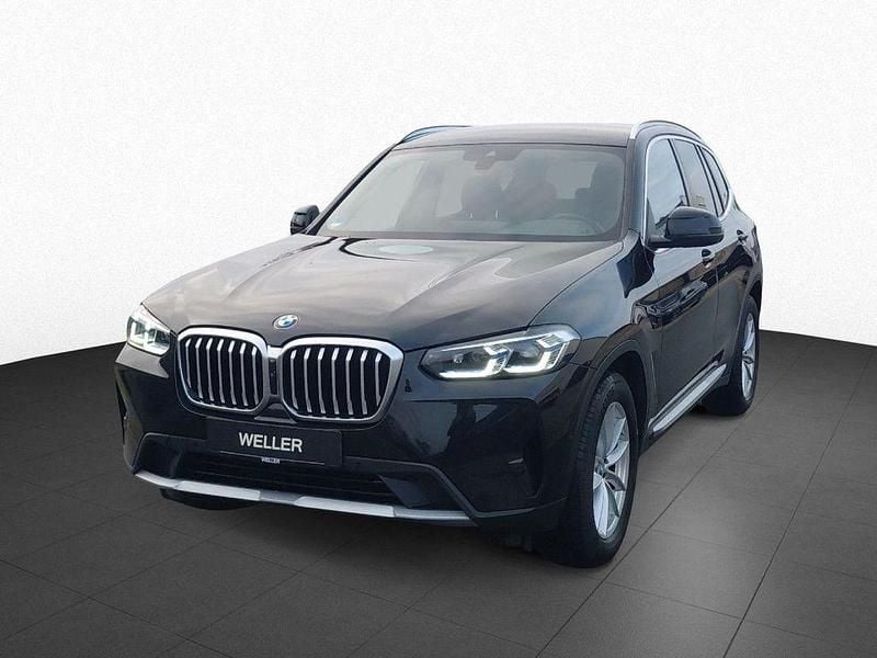 Używany BMW X3 Efficient Dynamics 190 KM (139 kW) 2022 Czarny SUV