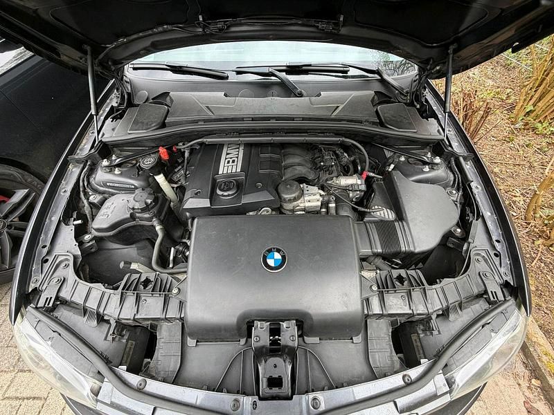 Gebraucht BMW 118 143 PS (105 kW) 2007 Grau Kleinwagen