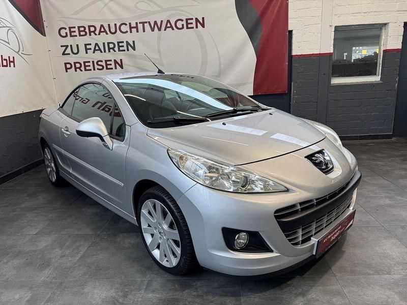 Gebraucht 2011 Peugeot 207 CC Platinum Cabrio | 6.490 € (Etwas zu teuer) - Bild 1/4