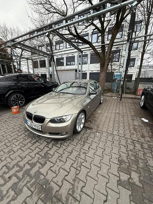 Gebraucht 2007 BMW 330 Coupé | 5.950 € (Superpreis) - Bild 1/4