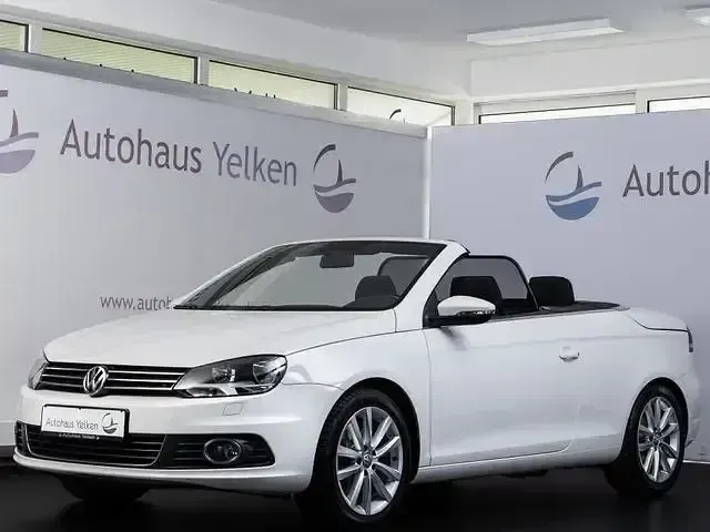 Usata VW Eos 160 CV (117 kW) 2012 Bianco Cabrio