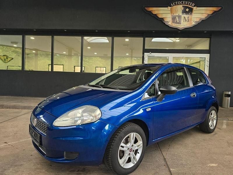 N.orleans blau Gebraucht 2009 Fiat Grande Punto Active Kleinwagen | 1.950 € (Teuer) - Bild 1/4
