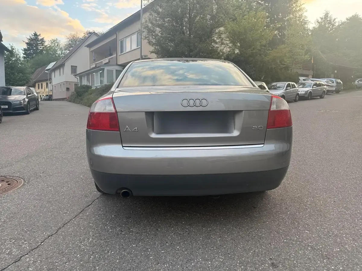 Brugt Audi A4 131 HK (96 kW) 2007 Grå Sedan