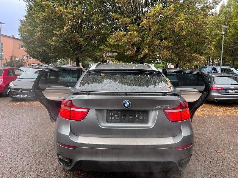 Grau Gebraucht 2009 BMW X6 Sport Line SUV | 12.500 € (Guter Preis) - Bild 1/4