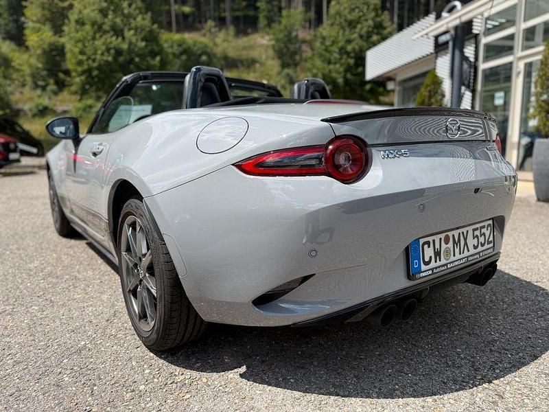 Gebraucht Mazda MX5 Exclusive-Line 132 PS (97 kW) 2025 Aero gray Cabrio