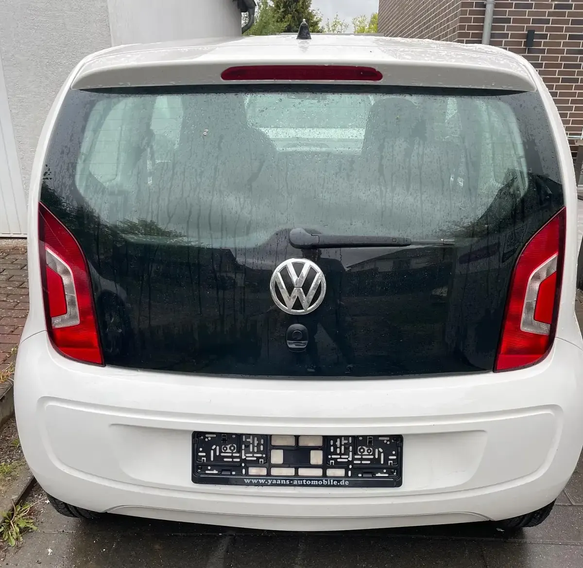 Second-hand VW up! move up! 60 CP (44 kW) 2016 Alb Hatchback