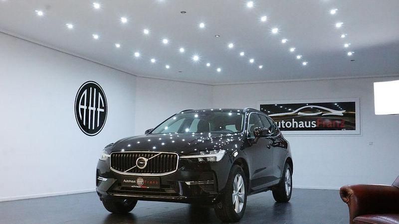 Onyx black Gebraucht 2022 Volvo XC60 Momentum SUV | 32.997 € (Superpreis) - Bild 1/4
