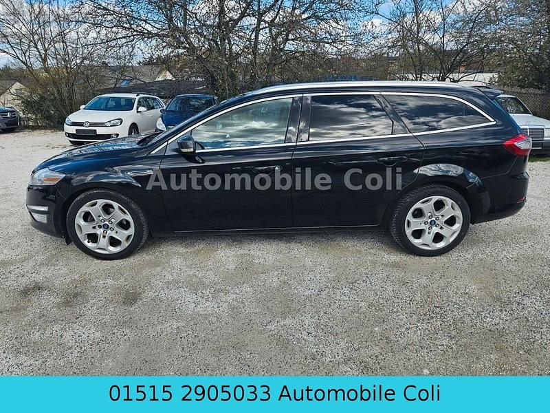 Gebraucht Ford Mondeo Titanium X 200 PS (147 kW) 2013 Schwarz Kombi