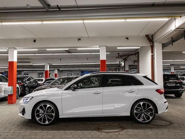 Gebraucht Audi A3 Advanced Plus 150 PS (110 kW) 2025 Gletscherweiß metallic Limousine