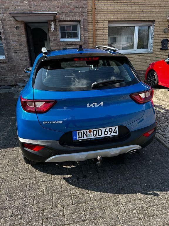 Gebraucht Kia Stonic Platinum 101 PS (74 kW) 2022 Blau SUV