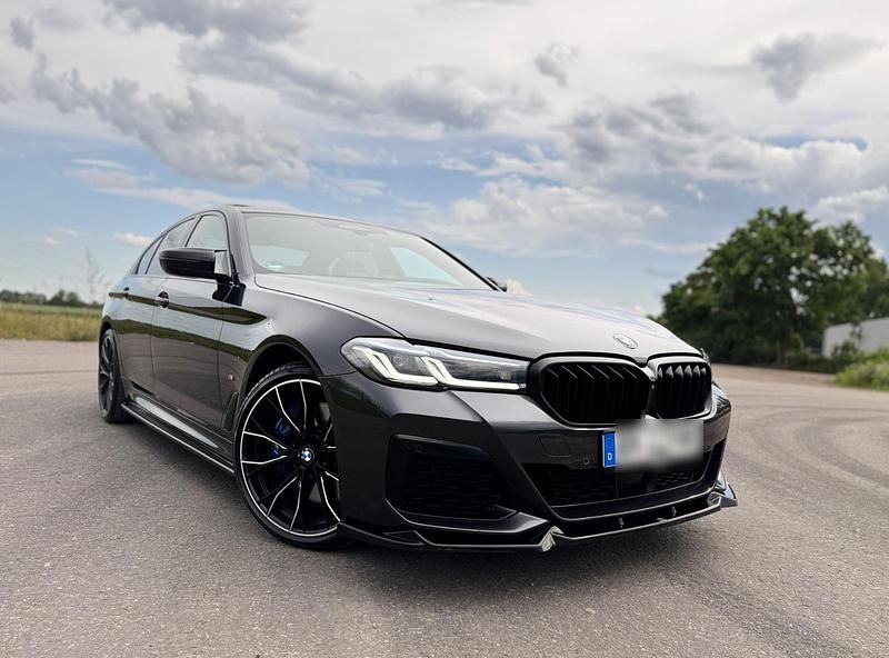 Schwarz Gebraucht 2021 BMW 530 Performance Limousine | 47.980 € (Teuer) - Bild 1/4