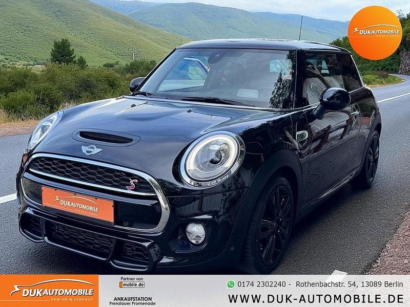 Schwarz Gebraucht 2018 Mini Cooper S Kleinwagen | 22.990 € (Etwas zu teuer) - Bild 1/4