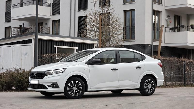 Gebraucht Dacia Logan 91 PS (66 kW) 2022 Silber Limousine