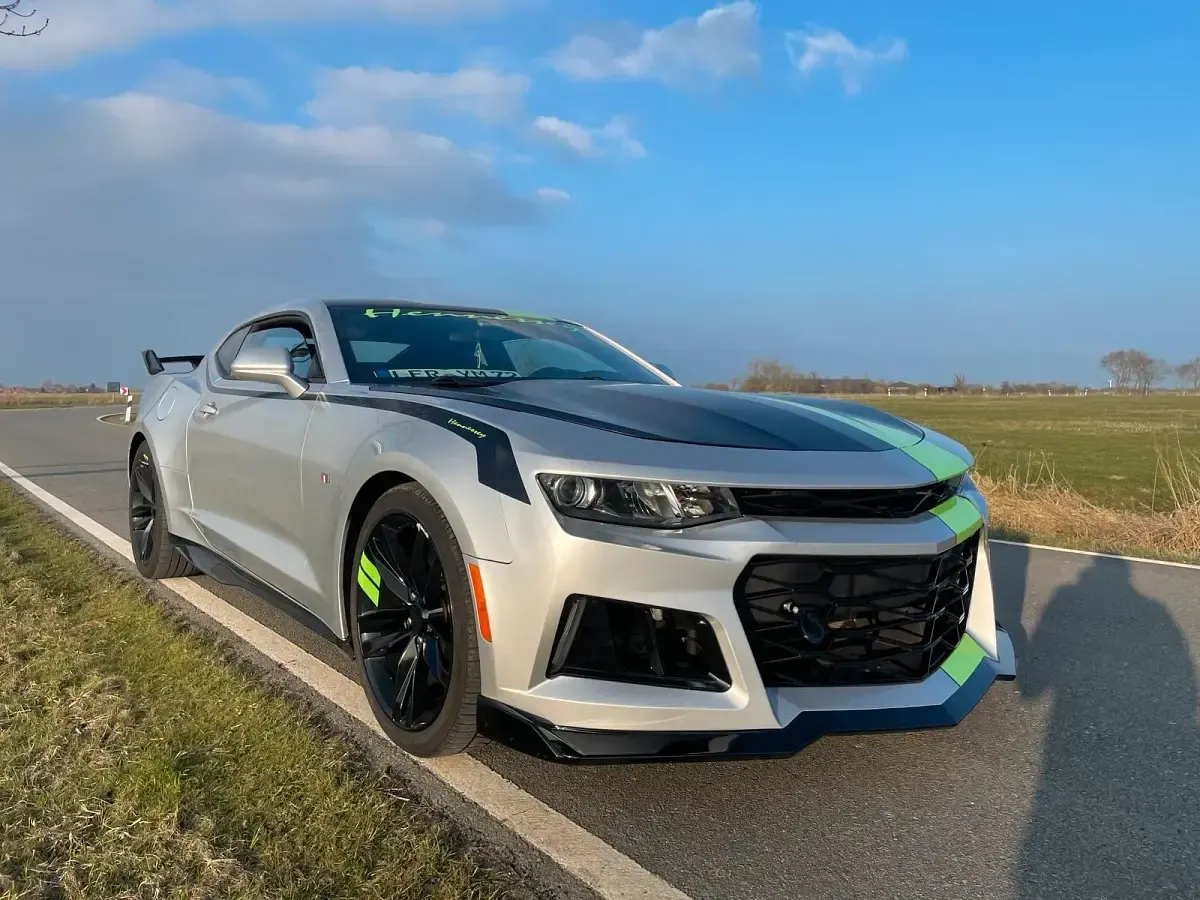 Gebraucht Chevrolet Camaro 340 PS (250 kW) 2019 Silber Coupé