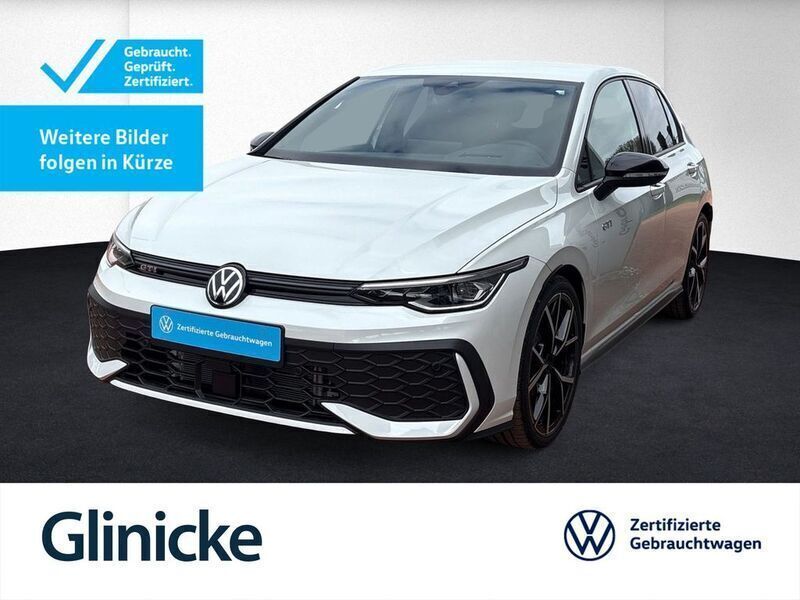 Weiß Neu 2025 VW Golf VIII GTI Limousine | 38.860 € (Superpreis) - Bild 1/3