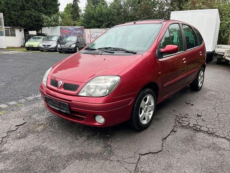 Rot Gebraucht 2002 Renault Scénic Expression Van / Kleinbus | 1.140 € (Fairer Preis) - Bild 1/4