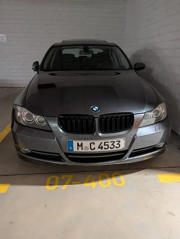 Gebraucht BMW 330 258 PS (189 kW) 2007 Grau Limousine