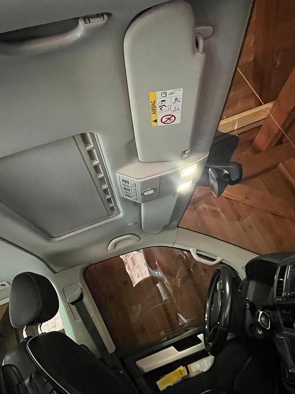 Używany VW T6 Edition 150 KM (110 kW) 2016 Szary Van