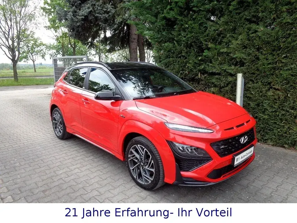 Gebraucht Hyundai Kona N Line 120 PS (88 kW) 2022 Rot SUV